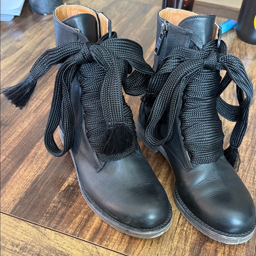 Chloe Leather Boots